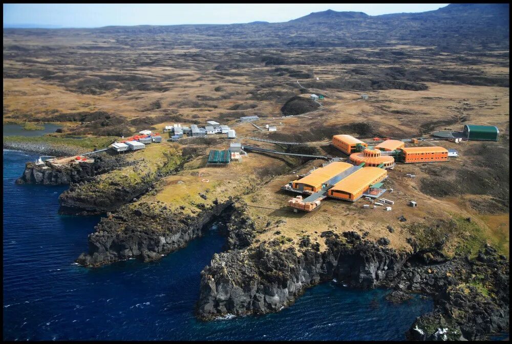 Z island. Марион Айленд остров. Остров Марион Южная Африка. Острова принца Эдуарда ЮАР.