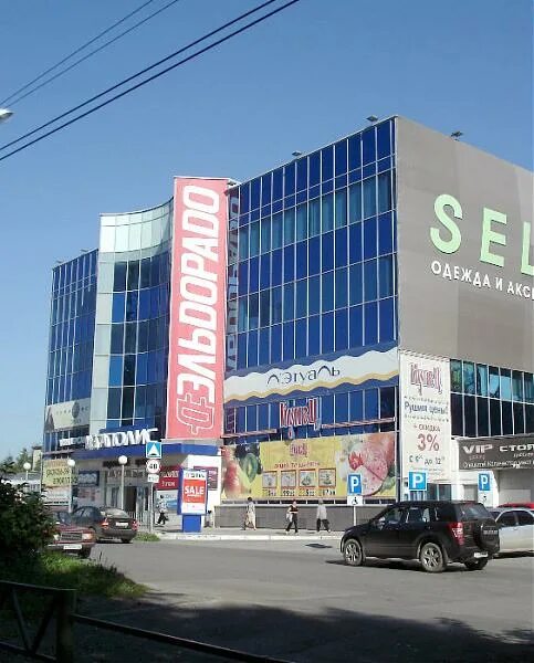 Тц пассаж первоуральск. Ильича 13а первоуральск. Тц мегаполис первоуральск магазины. Мегаполис первоуральск. Днс первоуральск мегаполис.