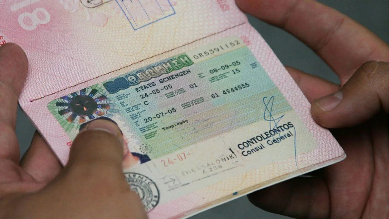 Визовый режим ес. Туристические визы в ЕС. Виза шенген. Аннулированная шенгенская виза. Аннулирование визы.
