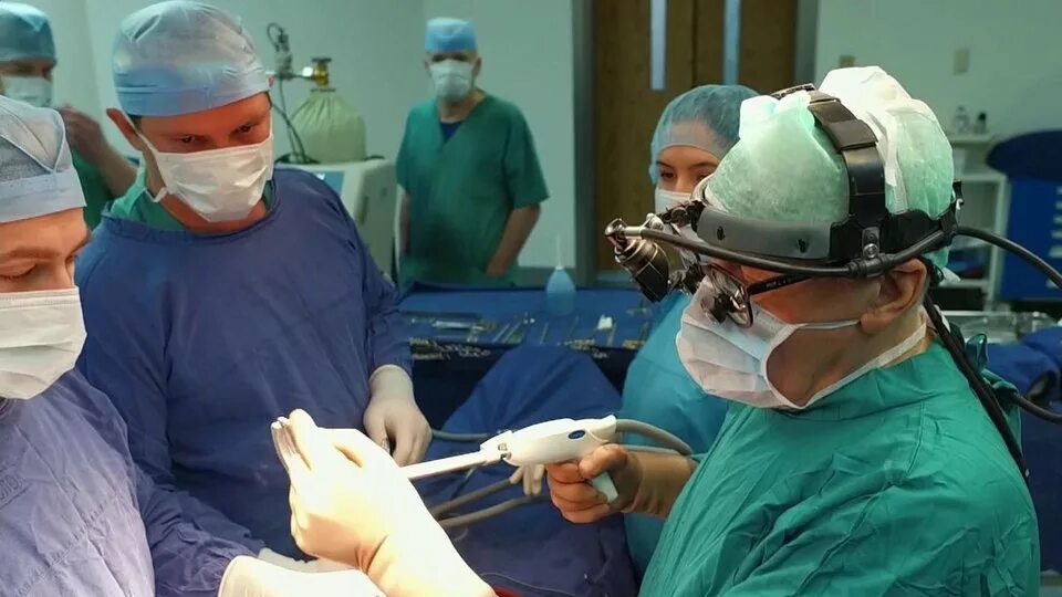 лучшие кардиохирурги москвы