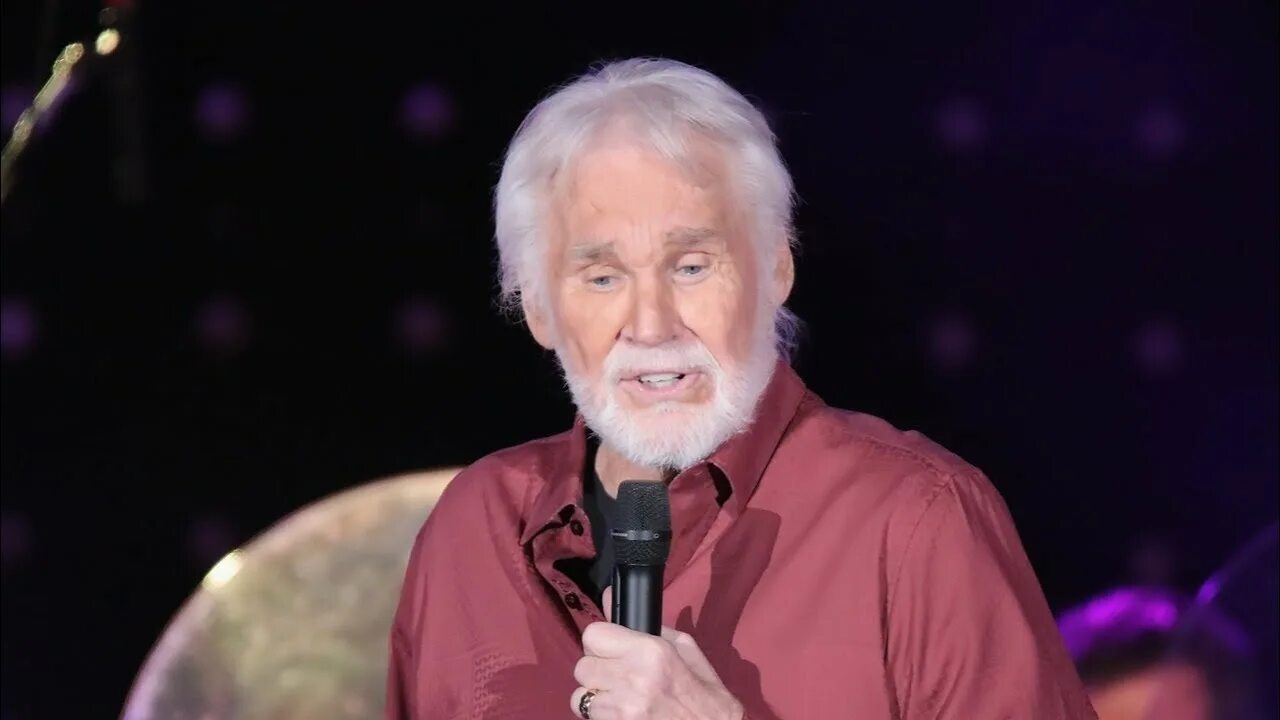 Kenny rogers ruby don t. Kenny rogers. кенни роджерс. kenny rogers coward of the country. кенни роджерс википедия.
