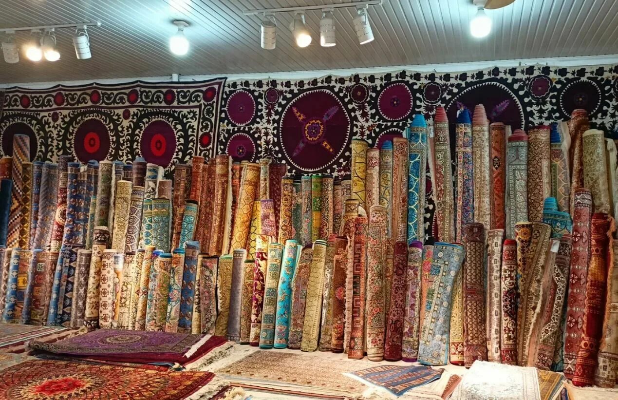 Сибирская ковровая фабрика тюмень. Ковровая фабрика. Люберецкий ковровый комбинат. Сибирская ковровая фабрика город ишим. Ковровая фабрика.