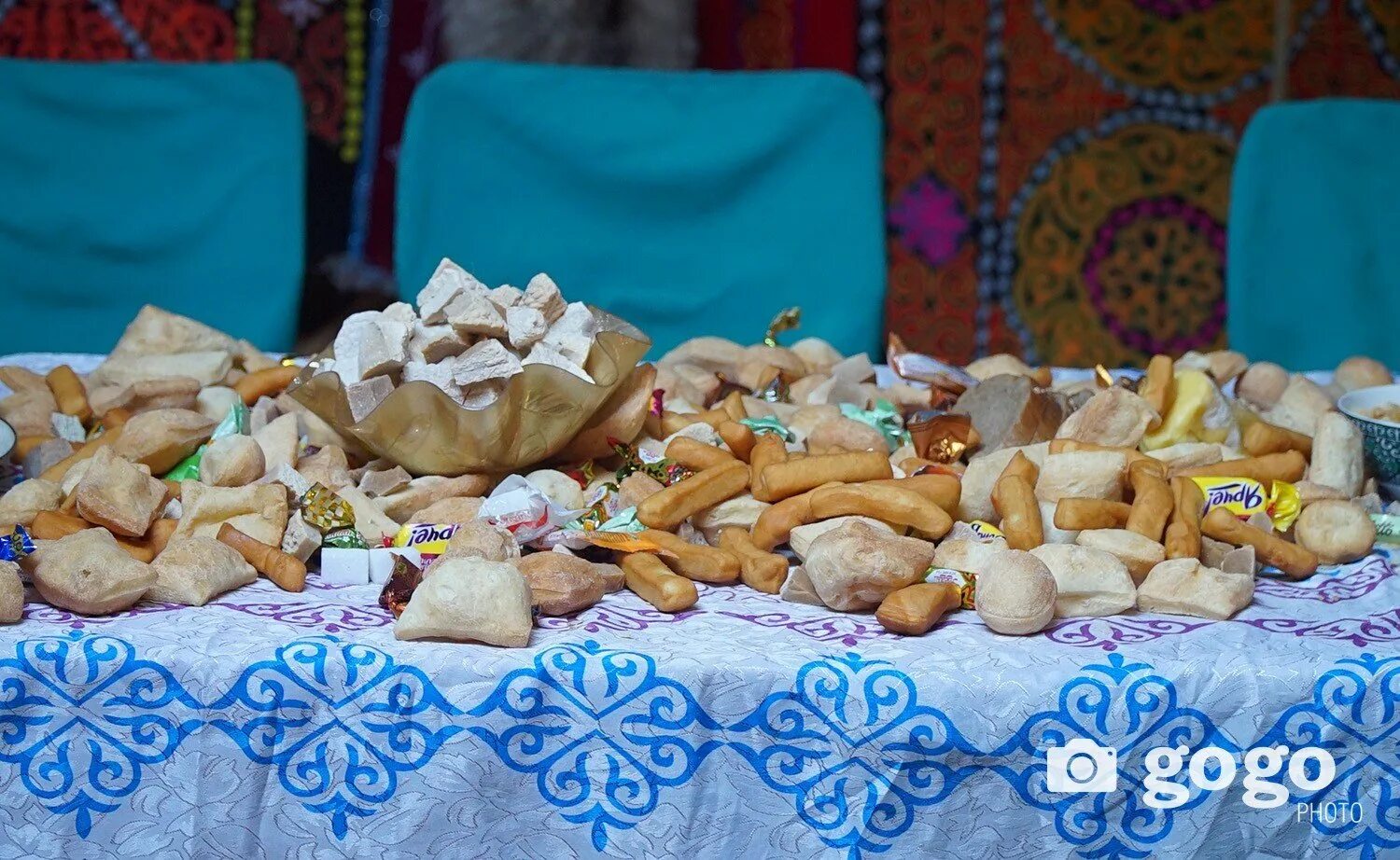 Как поздравить казаха. Курсайт казахский. Курсайт казахский праздник. Наурыз Курсайт.