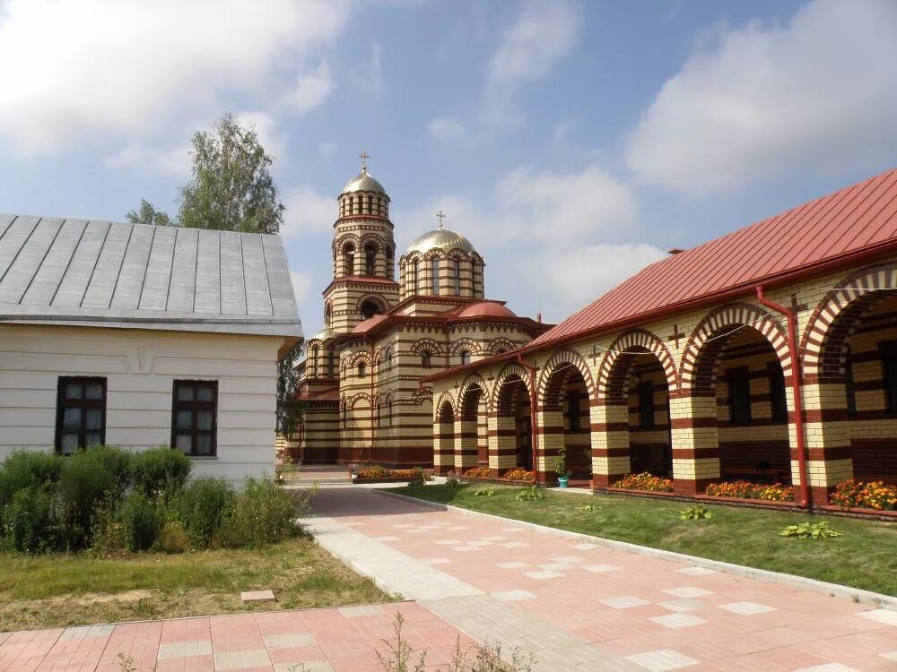 Николаевский малицкий. Тверь монастырь Николо-Малицкий монастырь. Храм в Николо Малице в Твери. Николаевский Малицкий мужской монастырь Тверь.