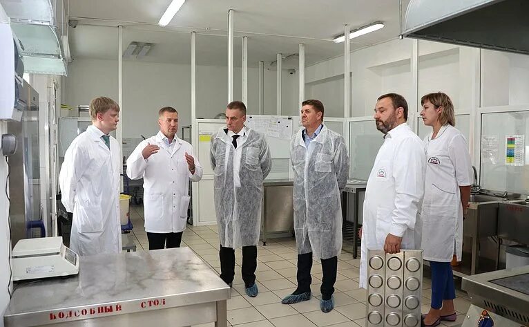 еда в школьной столовой оренбург. комбинат школьного питания оренбург огонек вакансии. детское питание и подгузники. детское питание оренбург новости. комбинат школьного питания уфа.