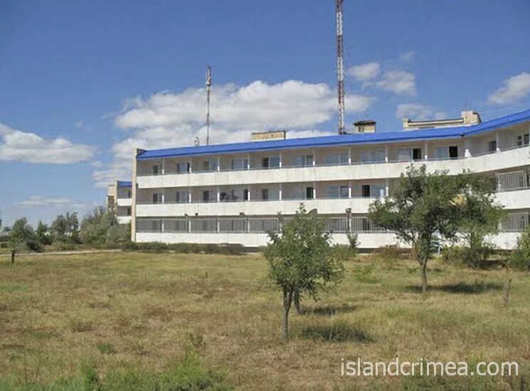 Парус сок сочи. Оздоровительный комплекс парус. Шашлычная поляна десна. Пансионат парус саки крым. Десна оздоровительный комплекс.