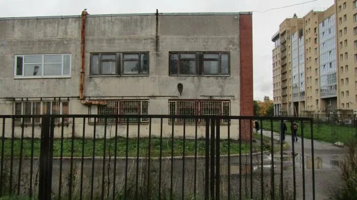 Электромашиностроительный колледж санкт петербург. Общежитие вэмт. Спб гбпоу электромашиностроительный колледж варшавская ул 7. Техникум приморский спб. Спб гбпоу электромашиностроительный колледж.