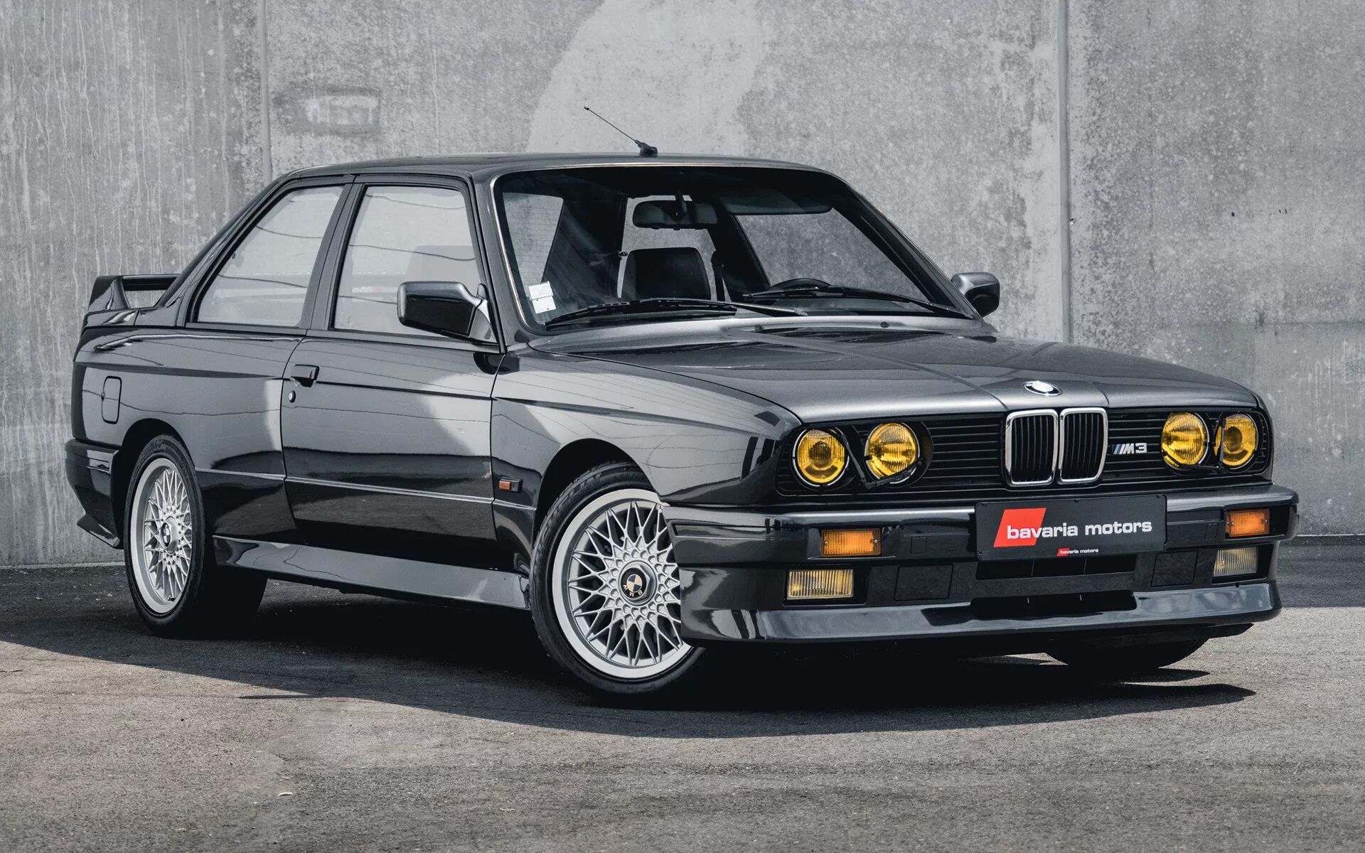 Купить e 30. BMW m3 e30. БМВ е30 купе. BMW e30 m. BMW 3 e30.