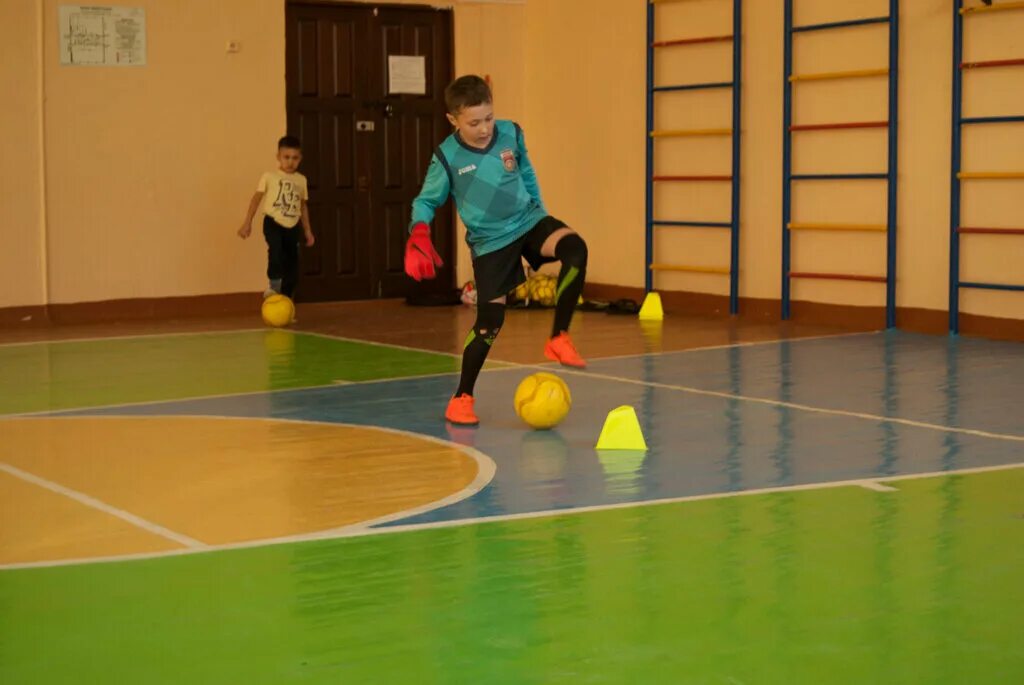 Спортшкола в затоне уфа. Спортивная улица уфа. Школа спорта уфа. Спортивная школа 28 уфа. Г.
