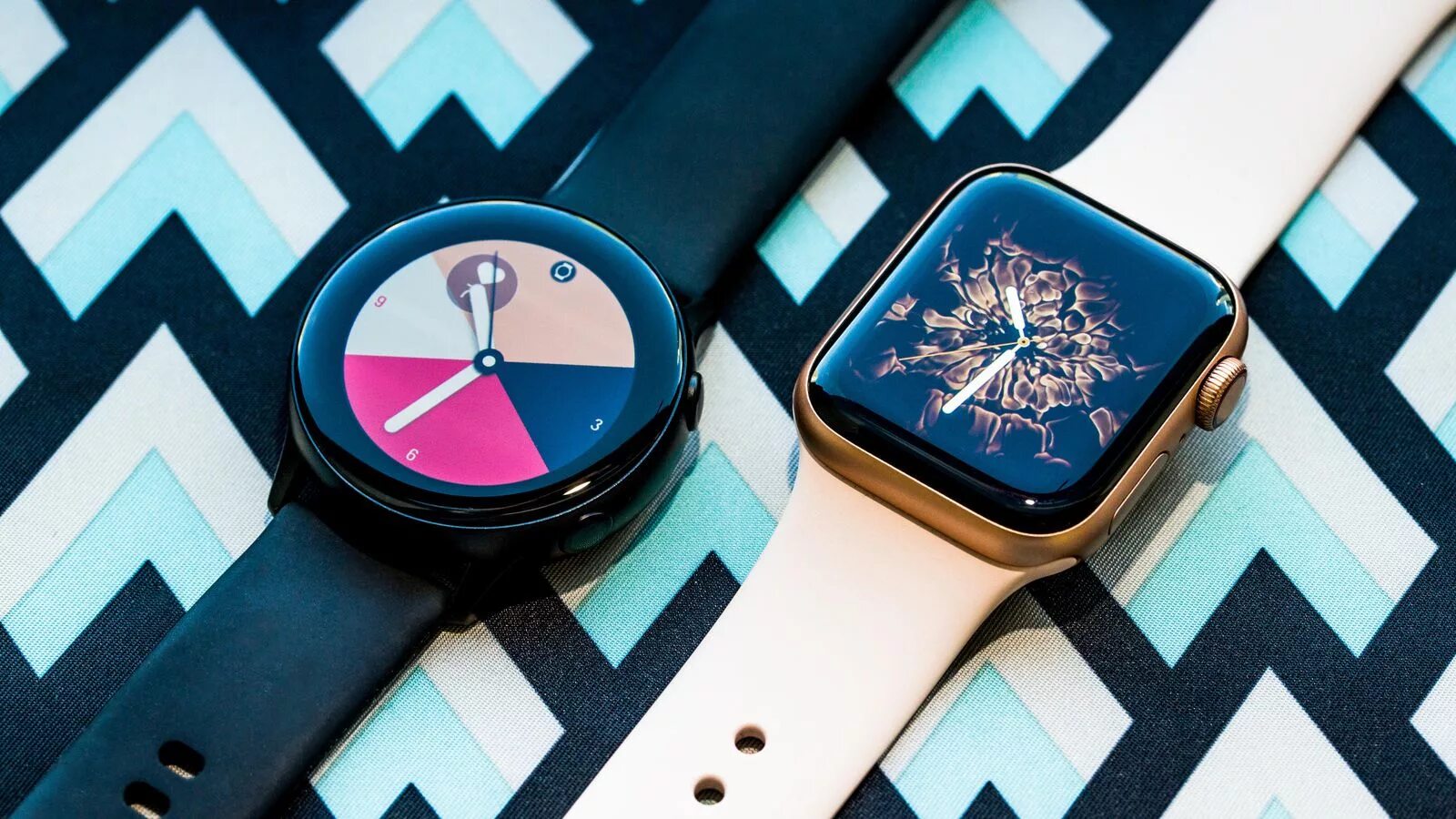 Часы галакси вотч 4 эпл. Samsung Apple watch Active 2. Смарт часы самсунг Актив 4. Самсунг вотч 7