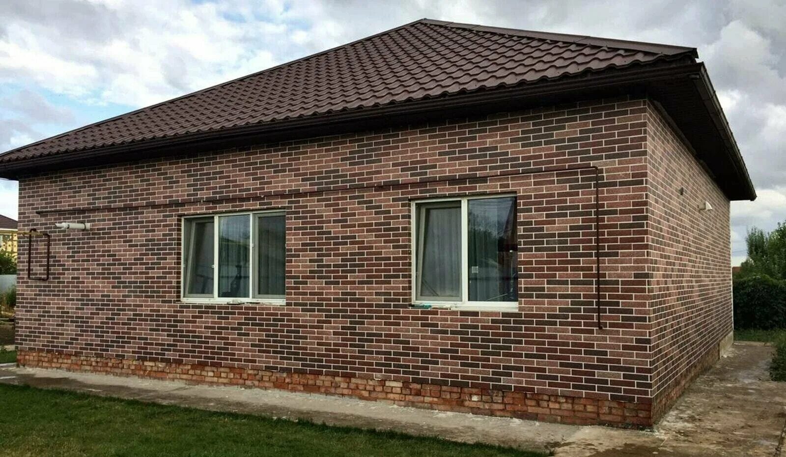 фасадная система амк под кирпич. амк фасадная отделка. амк фасадная отделка. гибкий кирпич амк. фасадная амк 410.