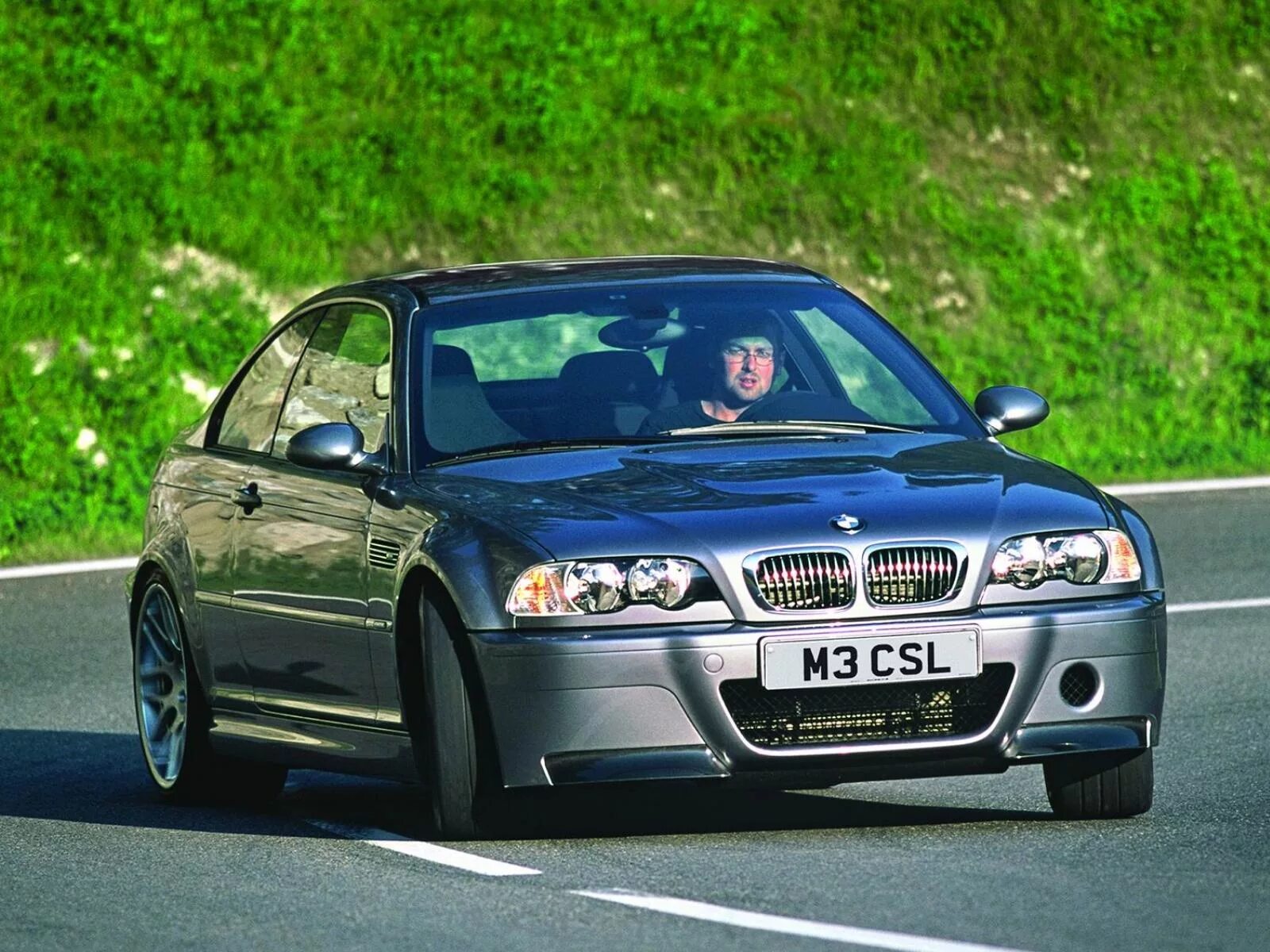 E46 bmw год. Bmw m3 e46 csl. bmw m3 csl 2003. bmw 3 e46 csl. bmw m3 e46 2003.