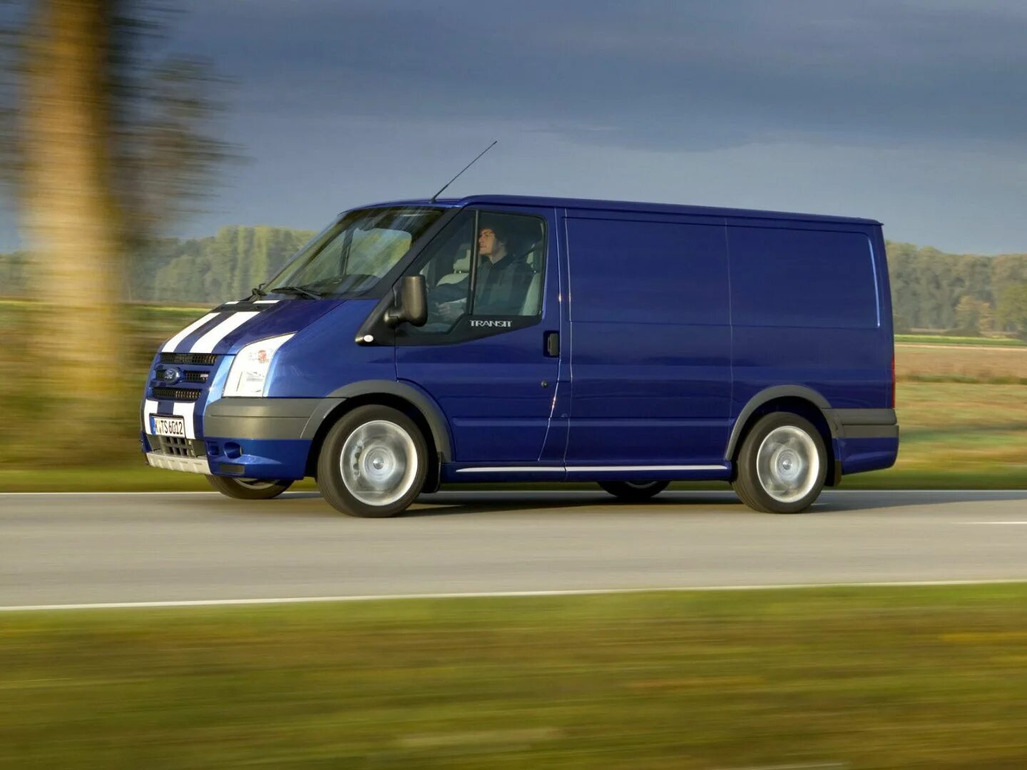 Лист форд транзит. Ford Transit Sportvan. Ford Transit 2007. Ford Transit mk7. Ford Transit Sport van 2007.