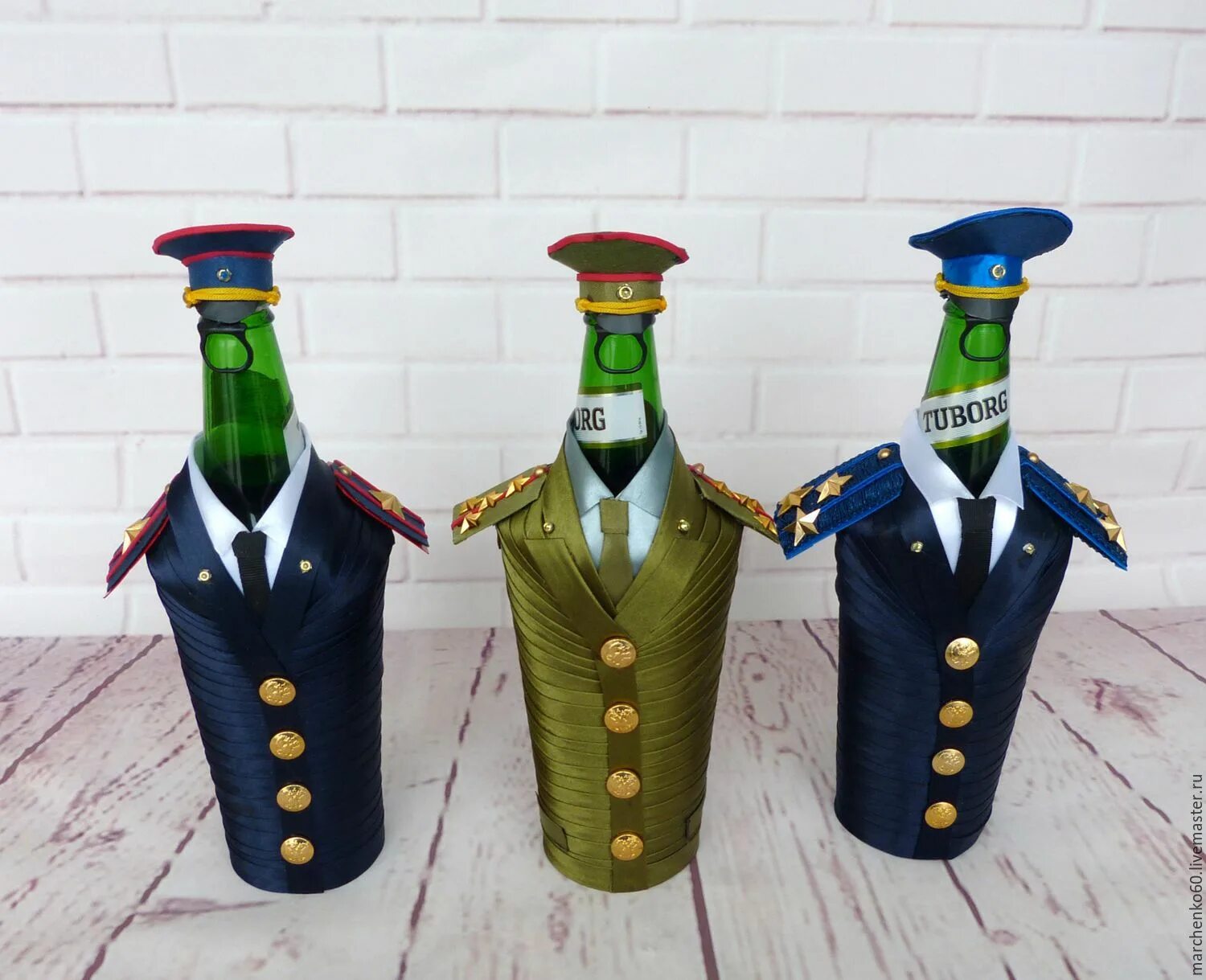 оригинальный подарок на 23 февраля. подарки на 23 февраля мужчинам. необычные подарки на 23 февраля. подарок на 23 февраля мужчине из конфет своими руками. вкусный подарок на 23 февраля.