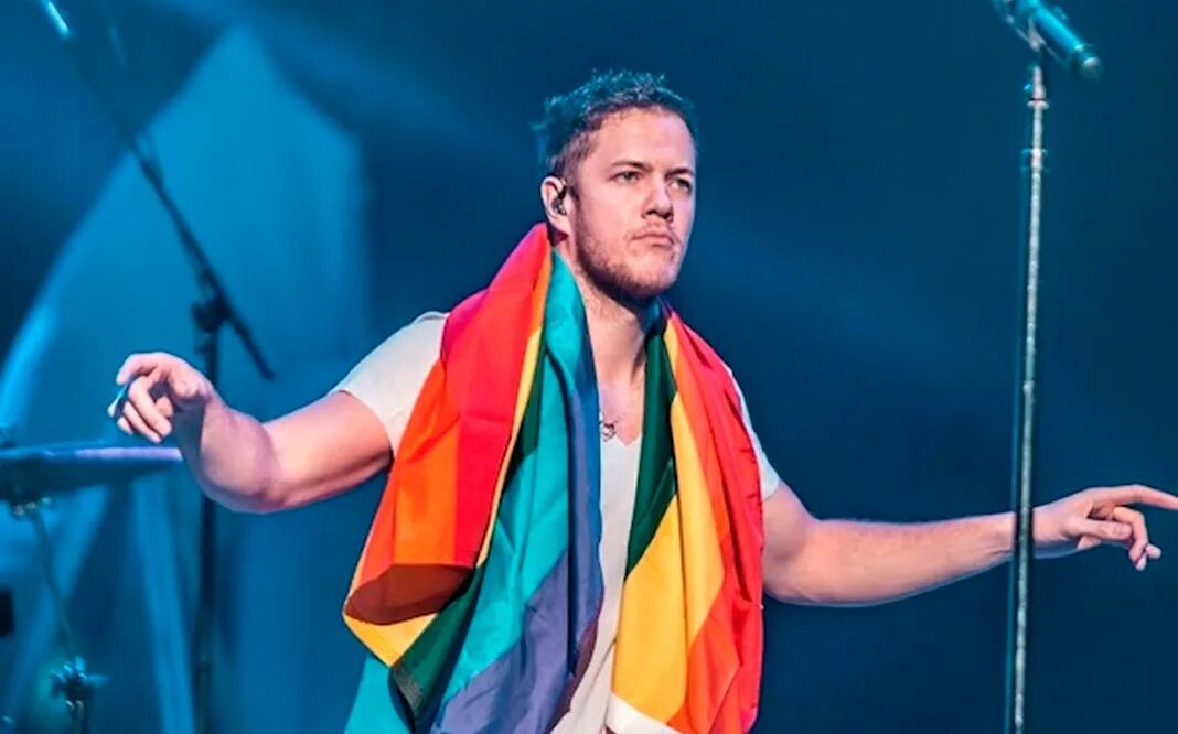 Imagine u. Дэн рейнольдс thunder. Imagine dragons фото. Imagine dragons 2012. Imagine dragons фото группы.