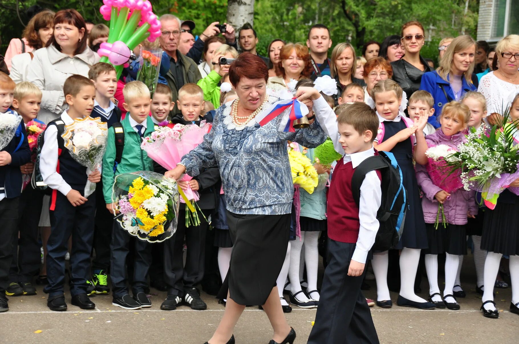 Беседа с учителем начальных классов. Гимназия №3 шарья. Оксана николаевна учитель начальных классов. Чистенская школа гимназия учителя. Гимназия 2 иркутск.