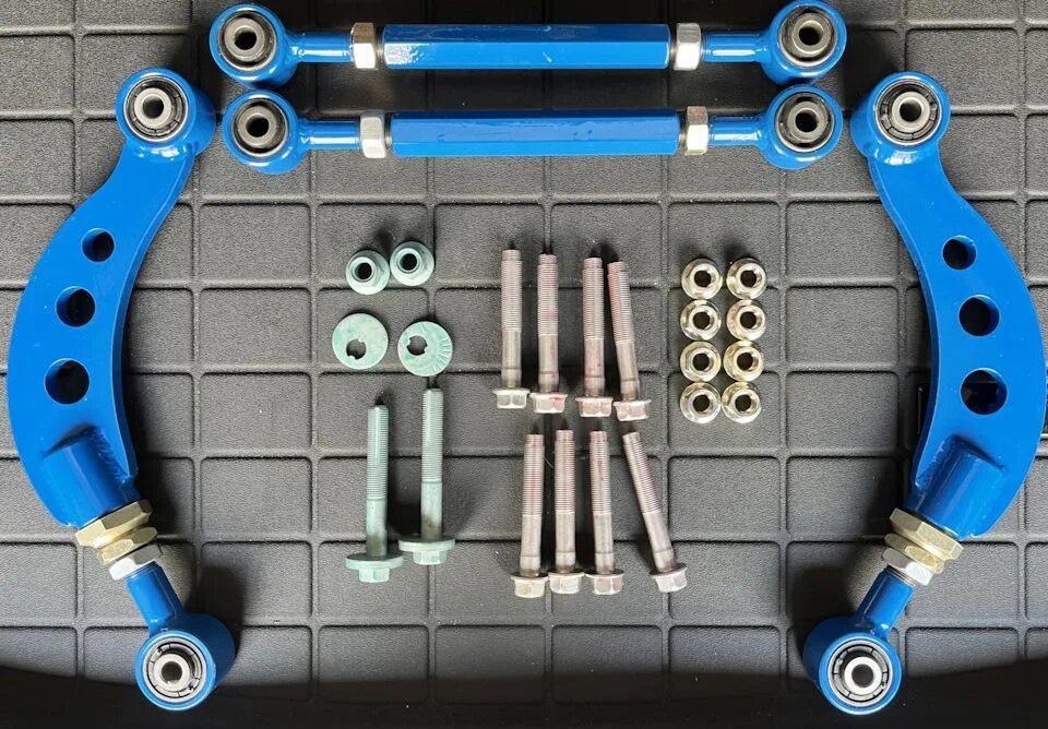 Задний поперечный рычаг мазда cx7. Задние рычаги мазда сх7. 5. Задние рычаги мазда сх7. Мазда сх7 задние рычаги.