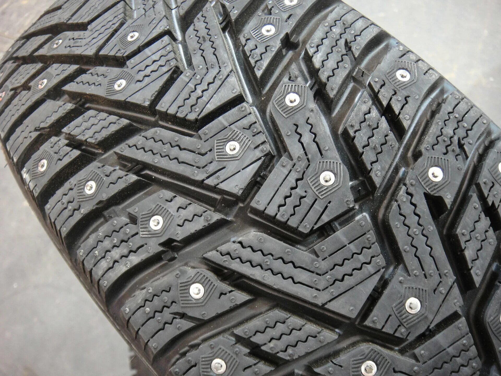 Нешипованные резина недорого. Hankook Winter i'Pike rs2 w429. Hankook Tire Winter i*Pike rs2 w429 зимняя шипованная. Hankook Winter i Pike rs2. Hankook Ice Pike rs2.