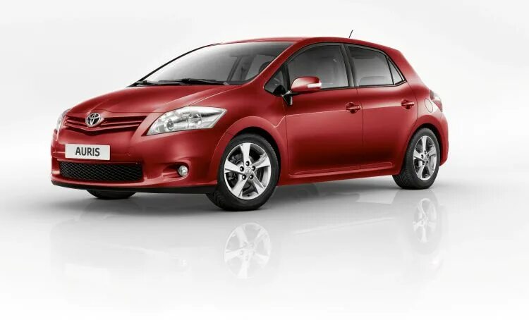 Тойота аурис 2012 красная. Тойота аурис 2006. Тойота Auris 2006. Toyota Auris (e150) 2006-2012. Toyota auris e150