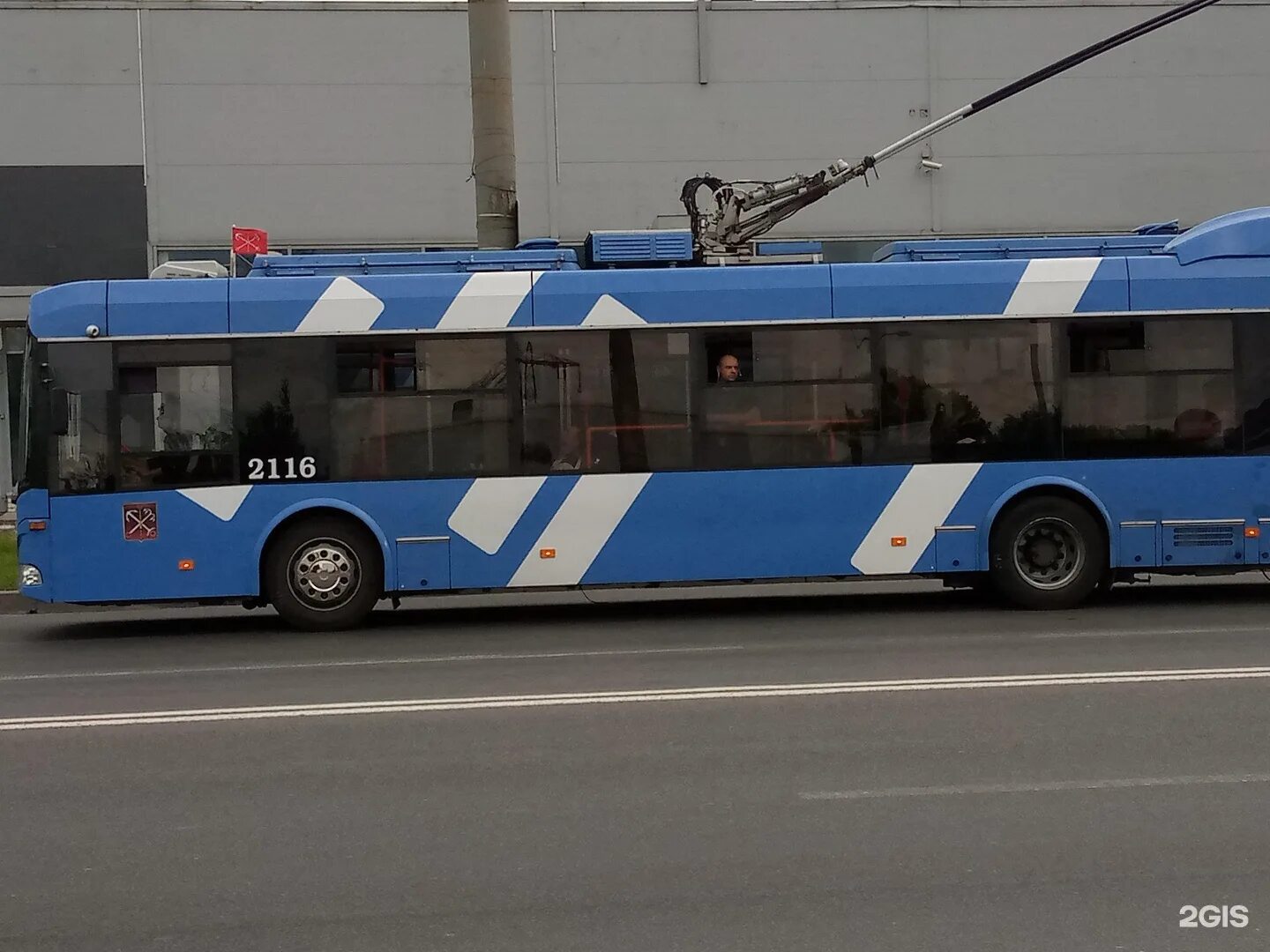 Троллейбус аксм 32100d. Троллейбус 43 спб. Троллейбус 43 санкт петербург. Троллейбус птз 5283. Троллейбус вмз 5298 00 вмз 375.