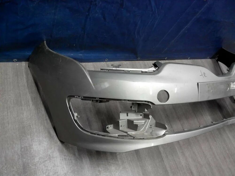 Бампер передний рено меган 3 хэтчбек 2. 620223579r. Бампер рено меган 3. Бампер рено меган 3 купе. Бампер передний рено меган 3.