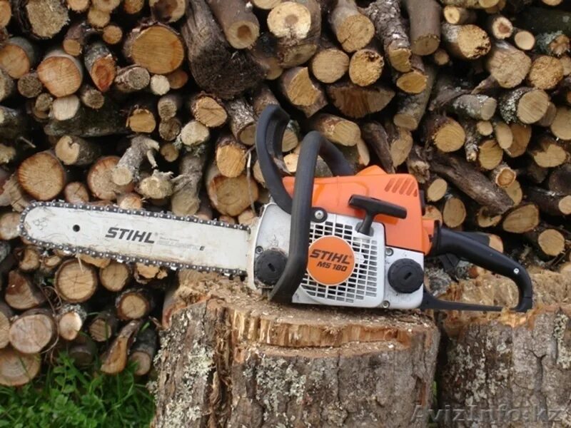 Пилка штиль. Stihl MS 180. Stihl ms180 штиль. Пила штиль 180. Пила штиль МС 180.