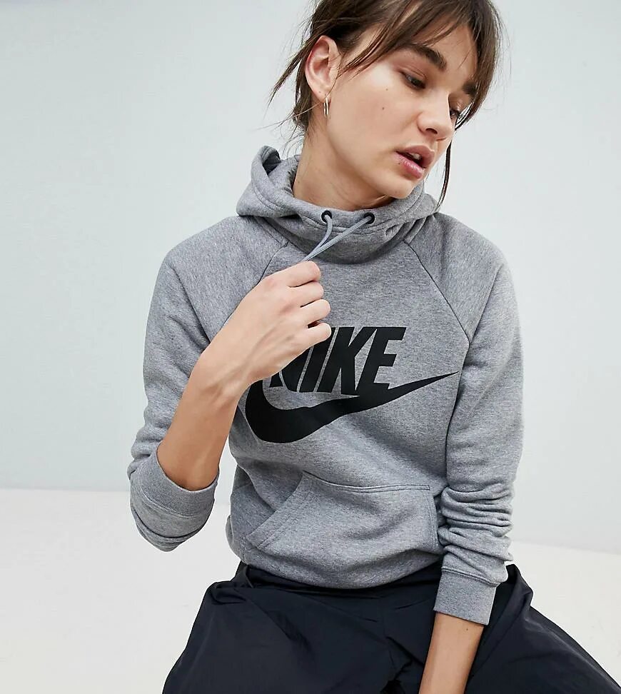 Реклама одежды h m. Эйч энд эм одежда. H d одежда. U. Diesel s.