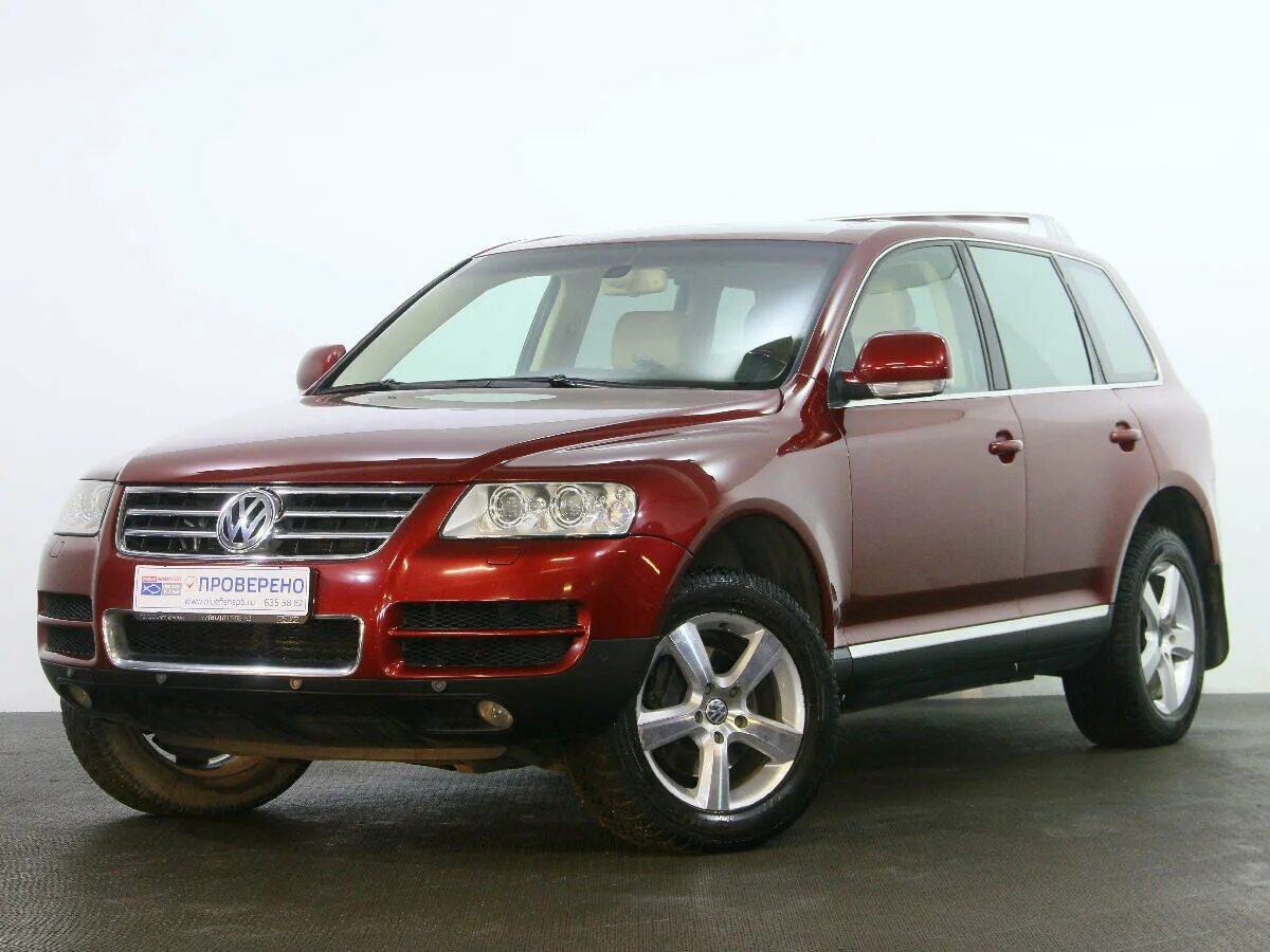 Volkswagen Touareg 4.2 at, 2004. Туарег 2004 года. VW Touareg 2004. Красный Туарег 1. Volkswagen touareg 2004