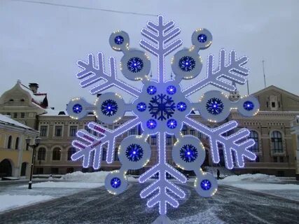 Гигантские снежинки