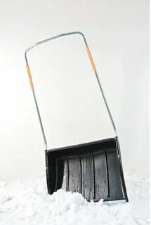 Скрепер fiskars для уборки
