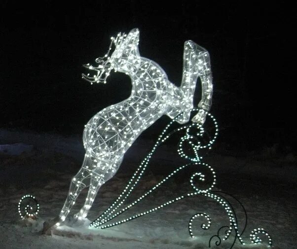 Световые фигуры новогодние. Светодиодные фигуры уличные. Снеговик светящийся. Световой олень. Световые фигуры новогодние.