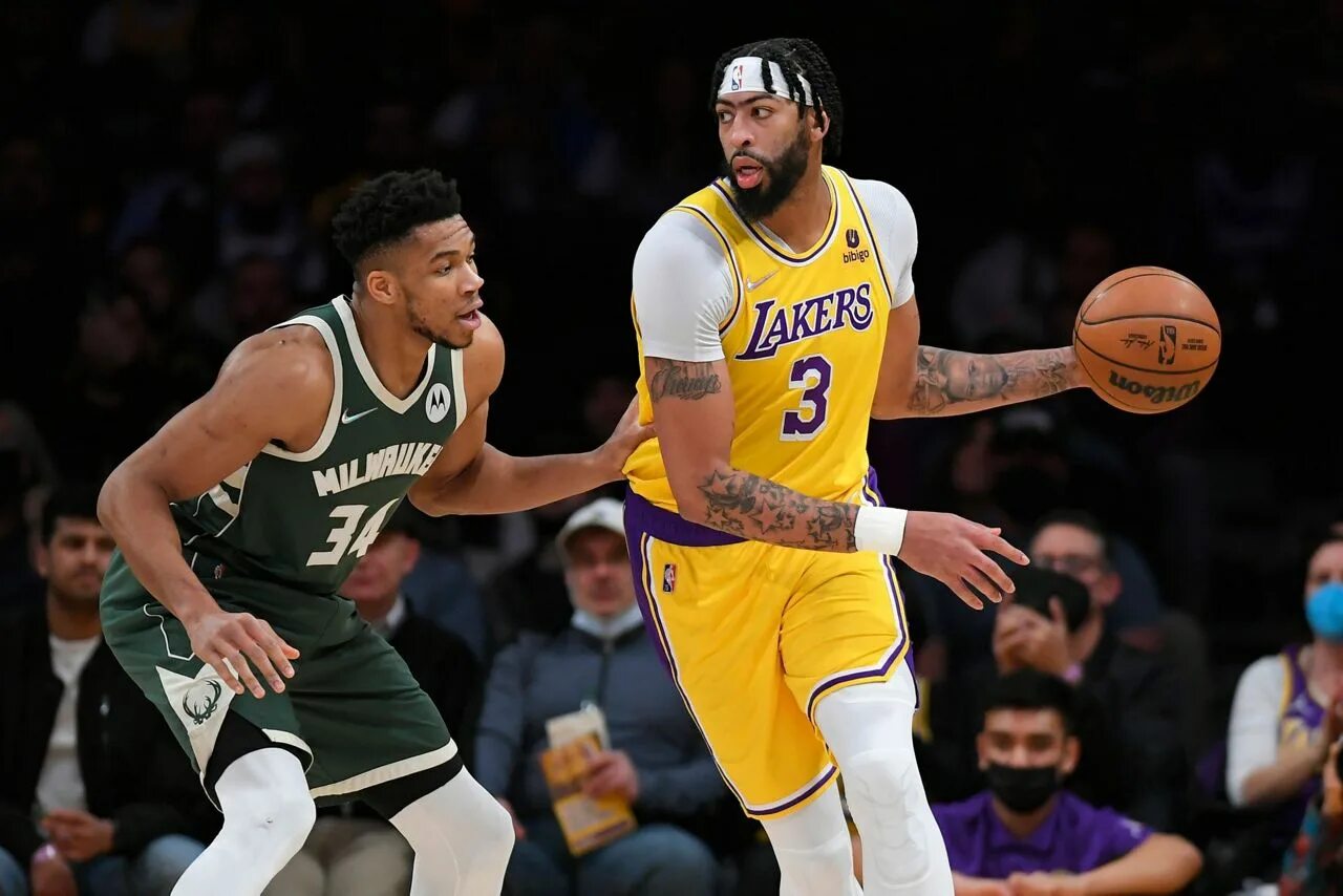 Антони футболист 2022. Номер энтони. Леброн 6 23. Anthony carmelo nix. Антонио дос сантос аякс.