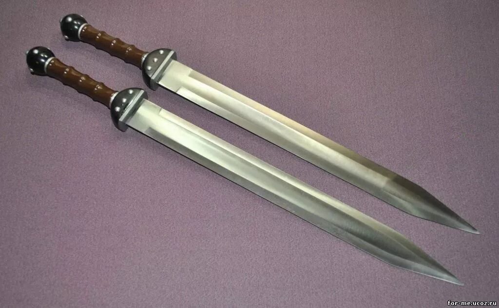 Короткий меч средневековый. Меч балина. Короткие мечи средневековья. Короткий меч. Короткий меч.