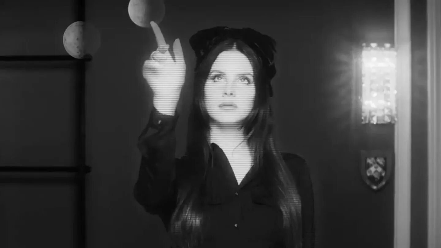 Lust for life lana. Lana del Rey Witch House. Lana del Rey Lust for Life album.