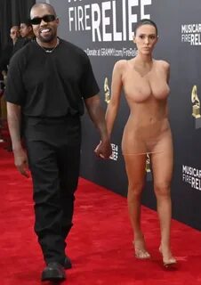 Канье Уэст и Бьянка Цензори расстались, пара планирует развод 🥵.