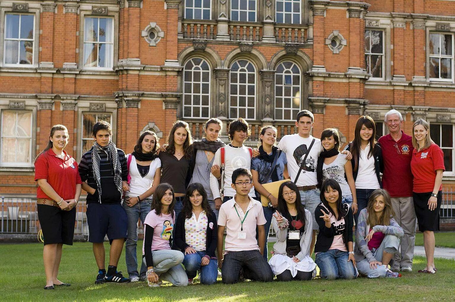 Bradfield College Великобритания. Школа: Oxford College International, London. Royal Holloway. Роял Холлоуэй университет. Uk club
