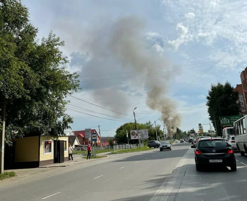 Город бердск пожар. Пожар в бердске сейчас. Бердск горит. Бердск горит. Пожар в бердске сегодня.