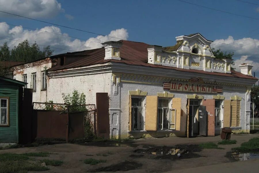 Алатырь вокзал. Алатырь старый вокзал. алатырь старый жд вокзал. алатырь старый город. старинный город алатырь.