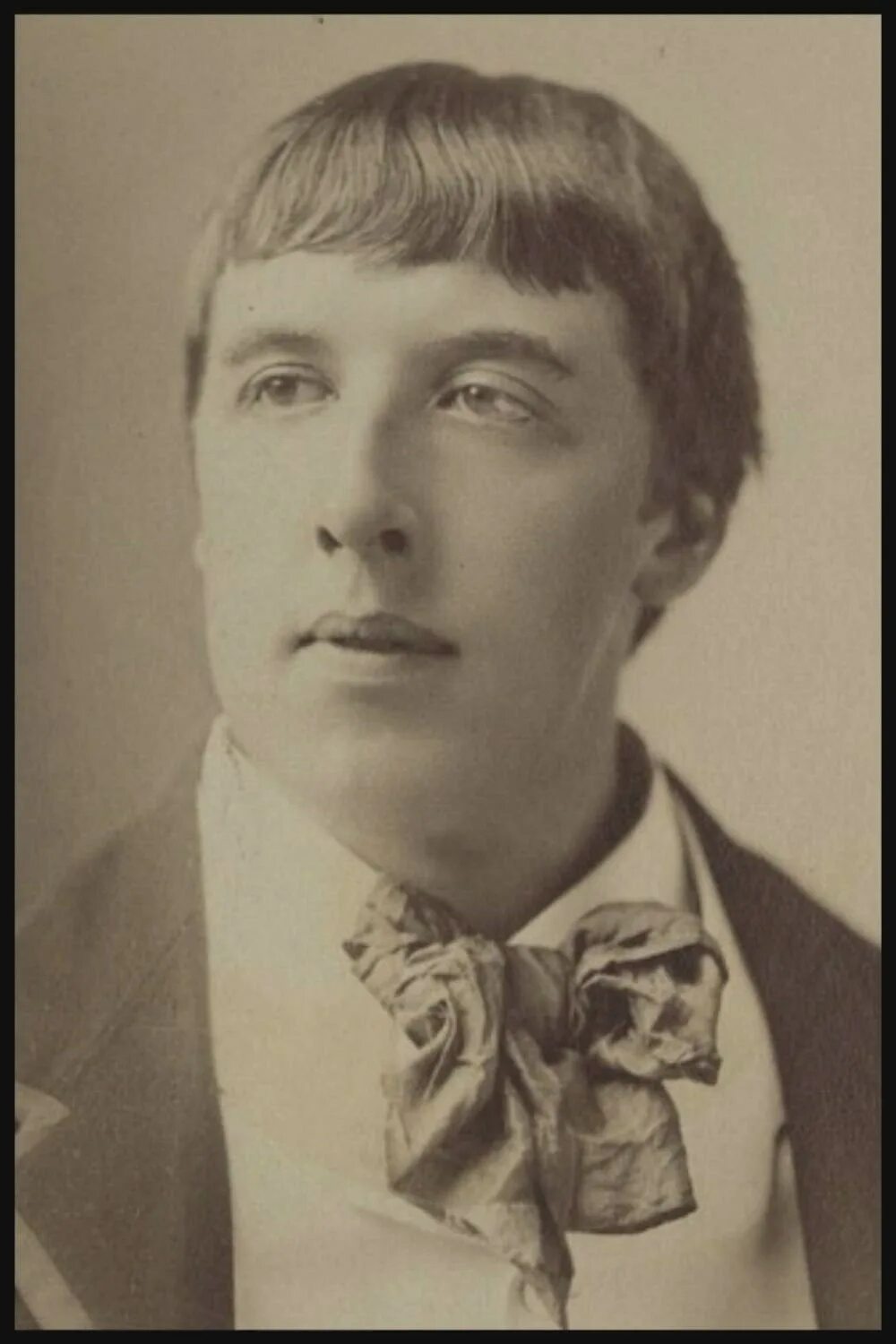 Oskar wilde. Оскар уайльд. oskar uyeld. оскар уайльд 1890. оскар уайльд в молодости.