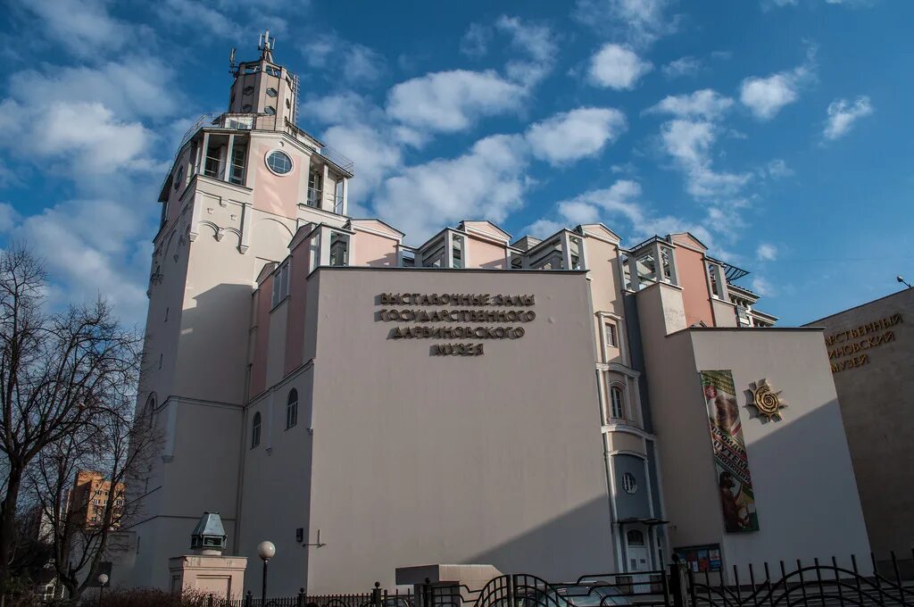 узей отечественной войны 1812 года. здания московских музеев. узей отечественной войны 1812 года. исторический музей а. музей фасад.