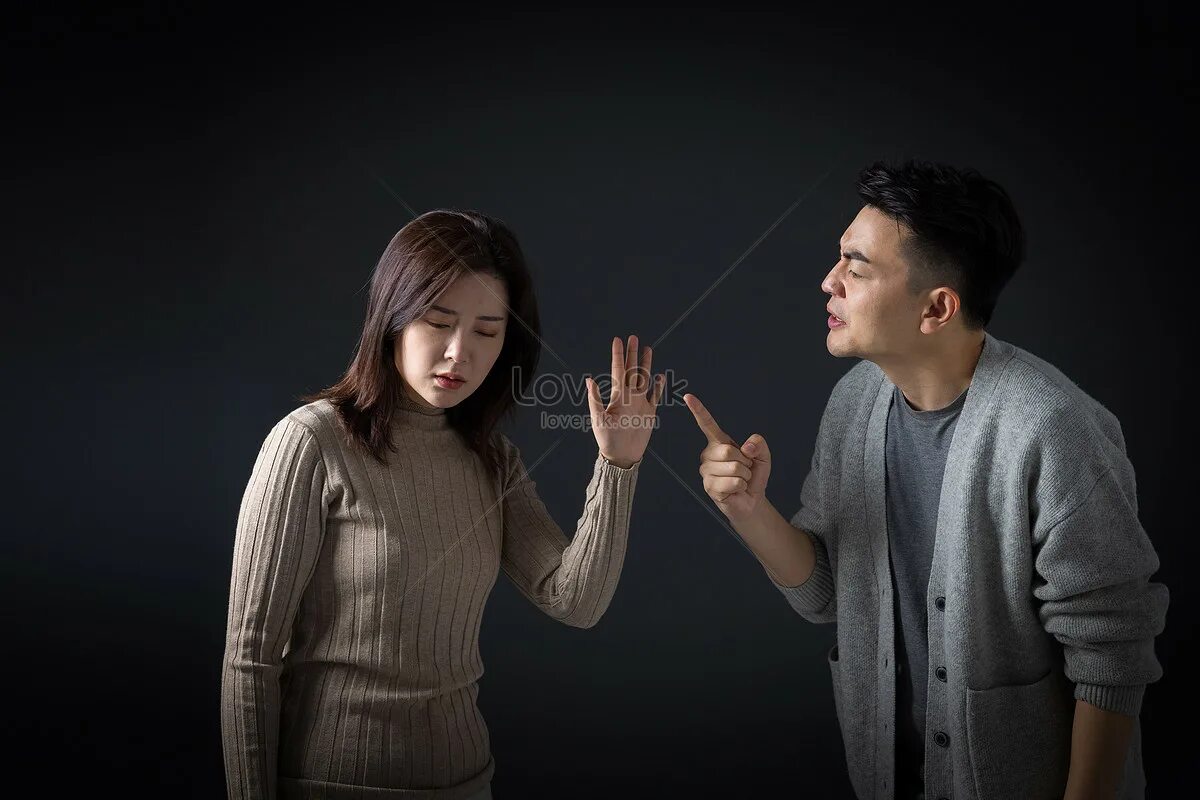 Man blaming. Man blame woman. women blame meme.