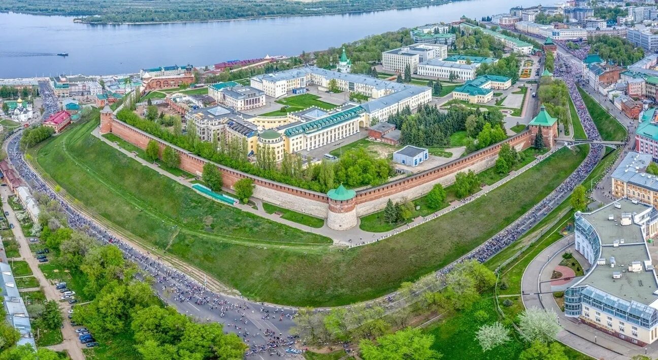 Купить отдельно в нижнем новгороде. Кремль Нижний Нижний Новгород. Нижн й Новгород Кремль. Нижегородский Кремль, г. Нижний Новгород. Кремль Нижний Новгород вид сверху.