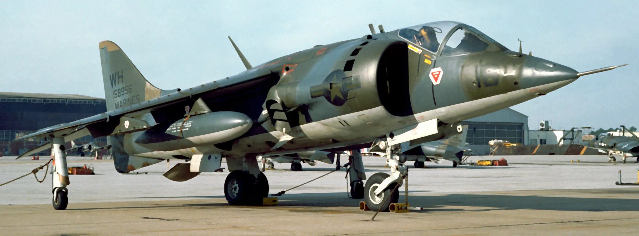 Av-8a Harrier. Харриер 2 самолет. Харриер av-8a самолет. Hasegawa av-8a Harrier. Av 08fb
