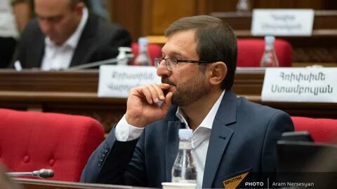 Представитель 4 власти
