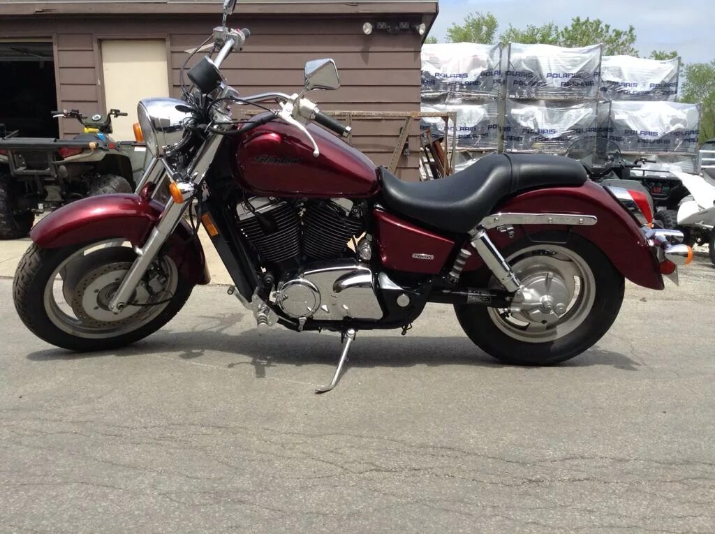 Honda vt1100. Honda Shadow 1100 Sabre. Honda vt1100c2 Shadow Sabre. Honda vt1100 Shadow.