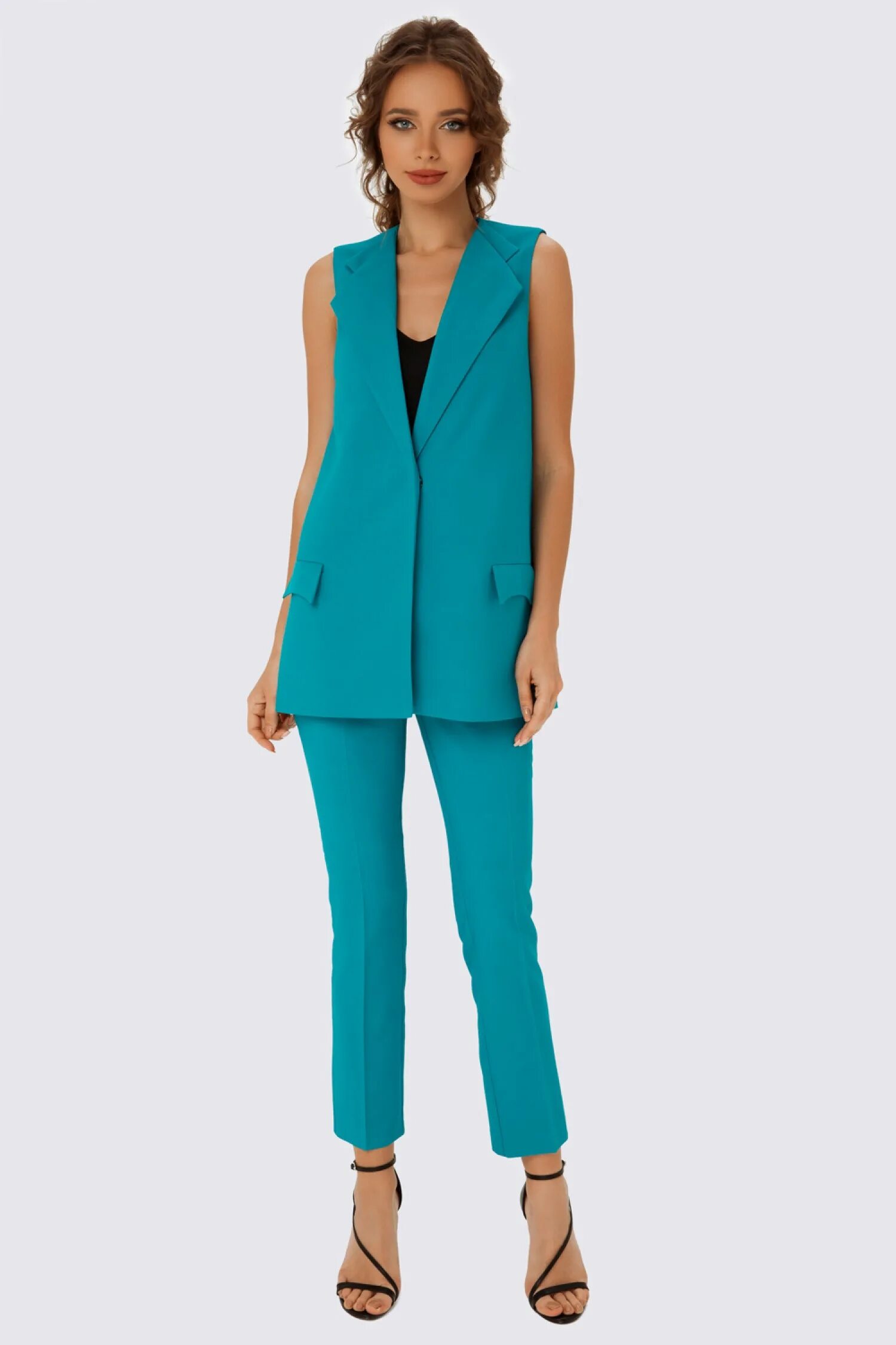 Костюм с жилеткой женский. Phardi prd-10xl костюм брючный спорт с жилеткой. Костюм с удлиненным жилетом. Брючный костюм с жакетом без рукавов. Женские костюм без рукавов.