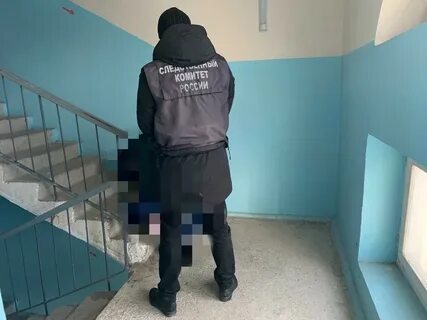 Фрося блоггер в подъезде
