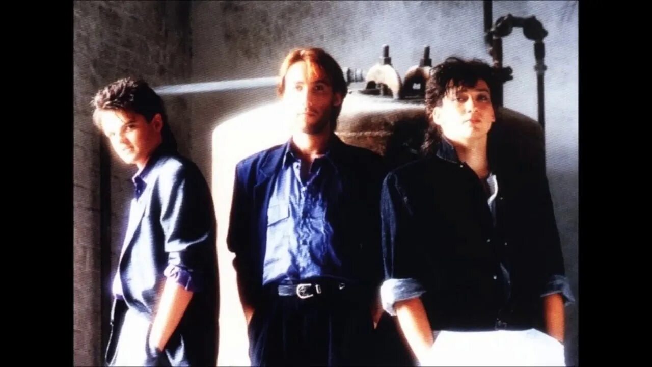 Группа silent. Группа silent. Группа silent. Circle of silence группа. Silent circle обложка.