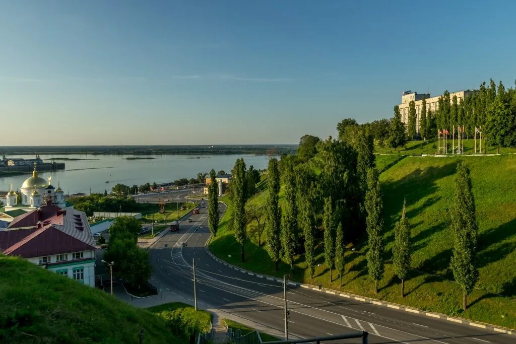 Нижний плавно. Азимут Нижний Новгород гостиница. Азимут Нижний Новгород набережная. Азимут ательнижнийновгород. Отель Азимут Нижний нов.