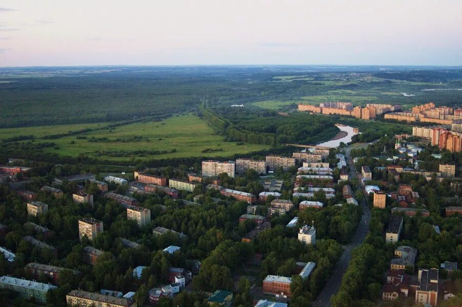 Глазов найдено. Город глазов удмуртия. глазов левобережье. глазов с высоты птичьего полета. глазов столица удмуртии.